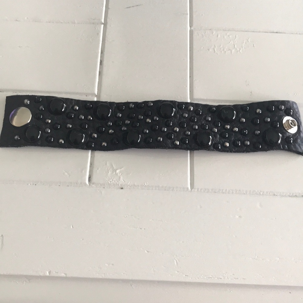 TZD beaded leather wrist band